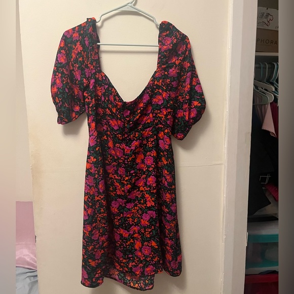 Park & Fifth Naomi Cutout Floral Mini Dress Armina - Picture 8 of 8